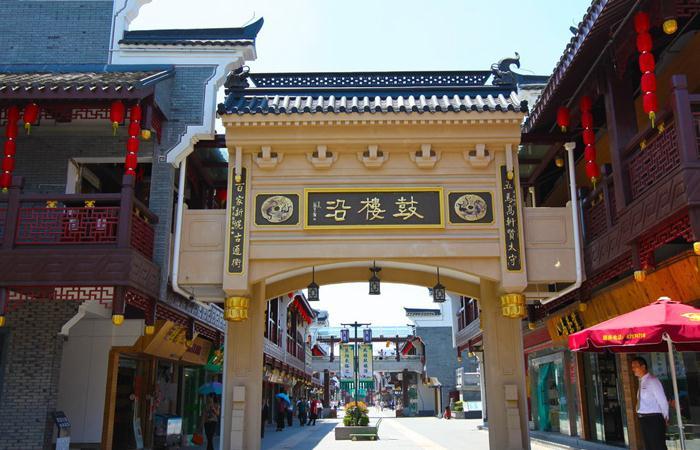 宁波之旅,看一看那鼓楼,走进那?鸣鹤古镇