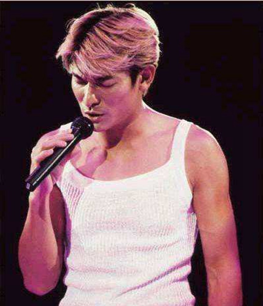 今天是刘德华57岁生日华神生日快乐!细数华