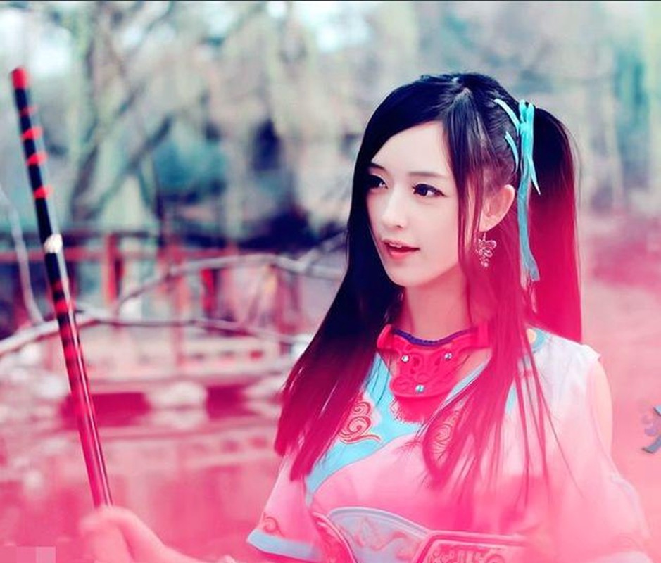 陈丹婷——清纯乖巧,酷似杨幂,第一个"三国杀"coser