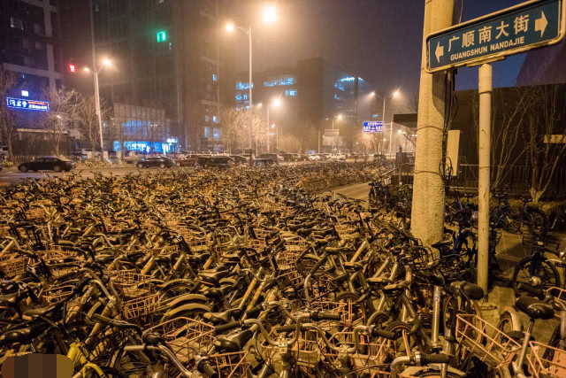 倒闭了?ofo小黄车总部称房租到期不续,未回应