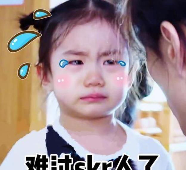 Lucky帮李承铉贴膏药,小动作太暖心,网友爸爸的