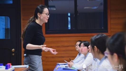 教师铁饭碗不好端,考教师编制3个硬性条件少任