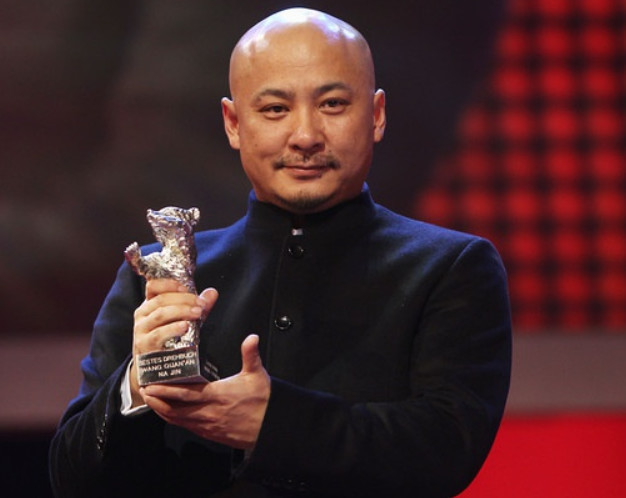 娱乐圈道貌岸然的四位渣男,卖人设的风险实在