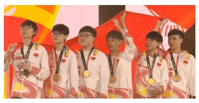 斗鱼大动作不断!新数据显示,斗鱼超战旗18倍人