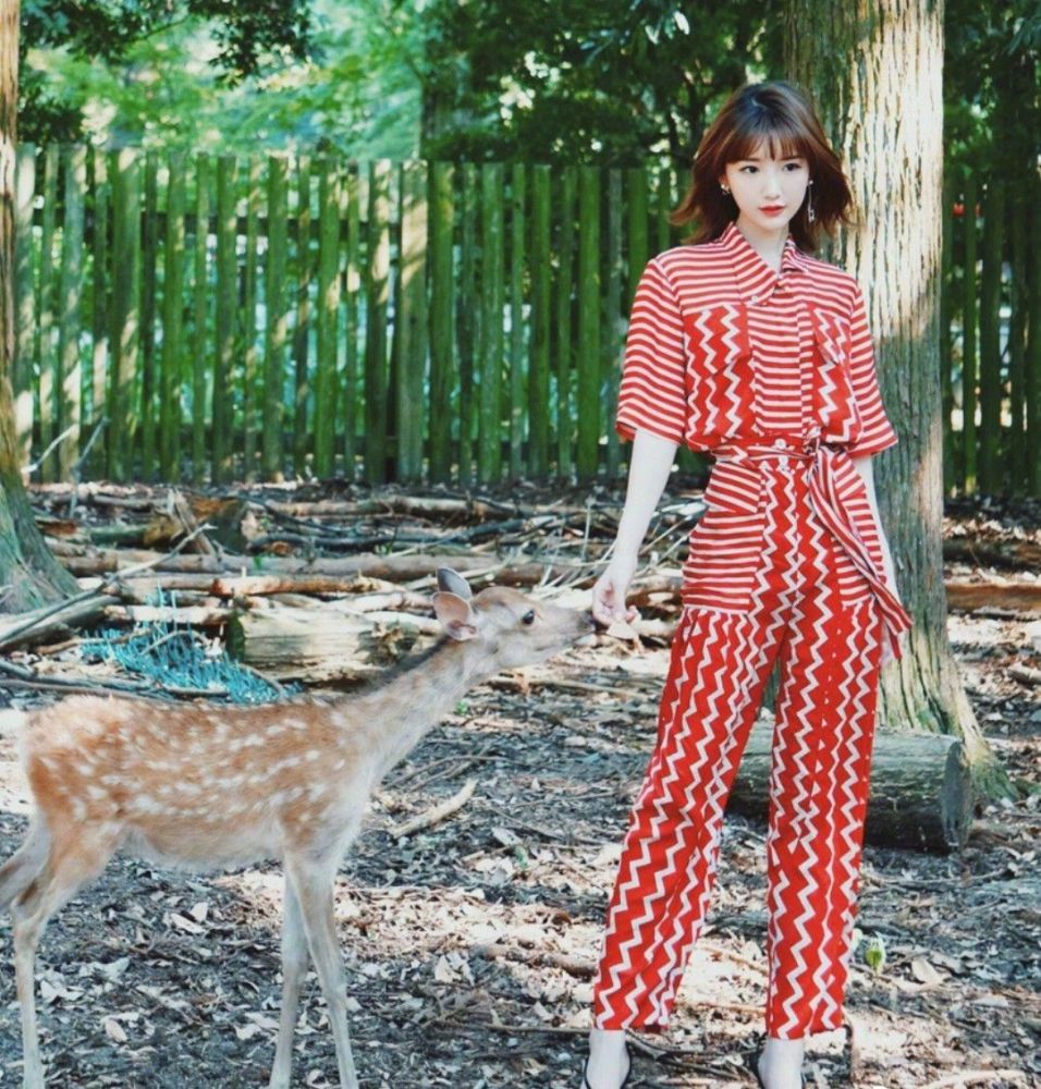 果断霸气毛晓彤?可这件事上她却和形象有些不