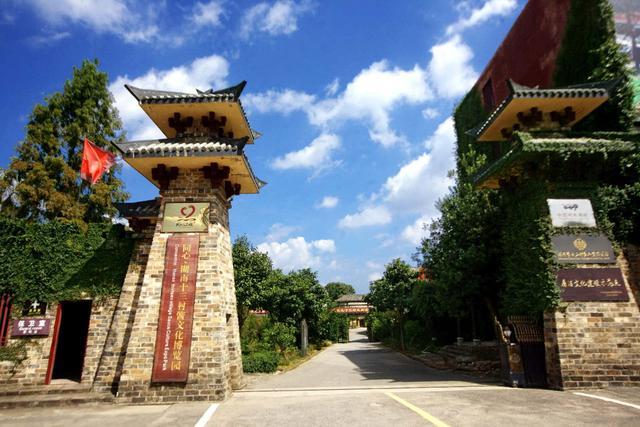 花50万征一篇文章快来说说你与十三村的故事