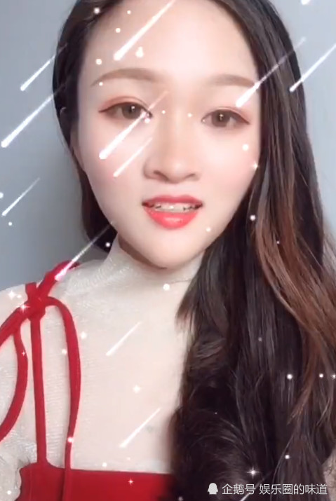 "小奶狗"网恋奔现,见到女孩素颜瞬间"懵逼" 网友:快跑