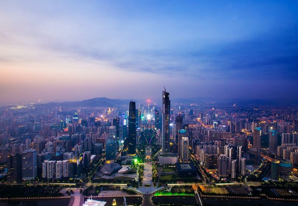 深圳gdp何时突破3万亿_预测 深圳2019年的GDP能突破3万亿吗 我看2020年或许能实现(2)