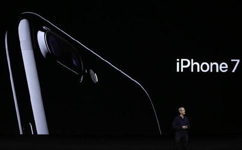 女子欲退1250元租房定金,中介要求潜规则 太