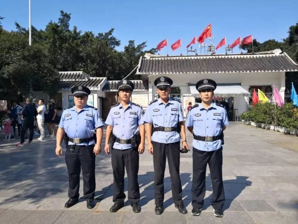 致敬!一个即将退休的老警察,国庆节向领导提最后一个要求