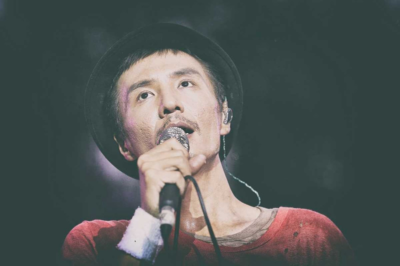 高晓松落魄的时候向朴树借钱,朴树只说了2个字,重情重