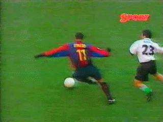 还记得02年世界杯上里瓦尔多那次写意的胸部停球调整后抽射破门吗?