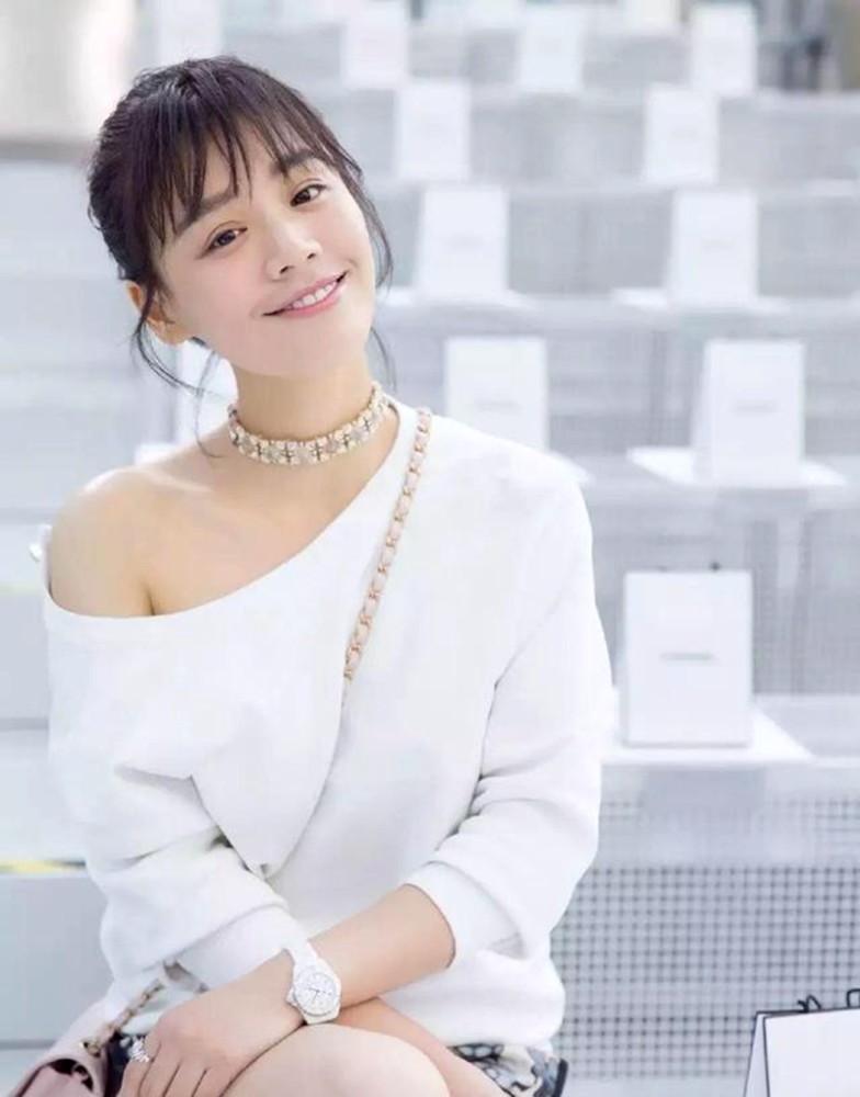 马思纯笑起来原来这么美!非常撩人