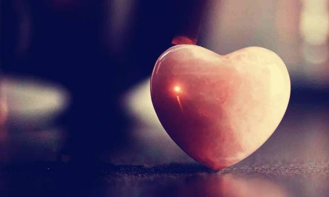 十二星座:装傻最在行,聪明藏的最深的三大星,你