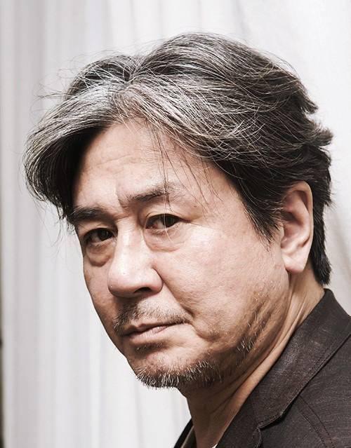 四位韩国"国宝级"演员,你都认识吗?不过这位老爷爷你一定熟悉