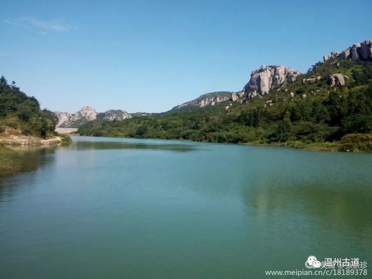 大罗山七尖尖尖通天，连绵而行山色无边