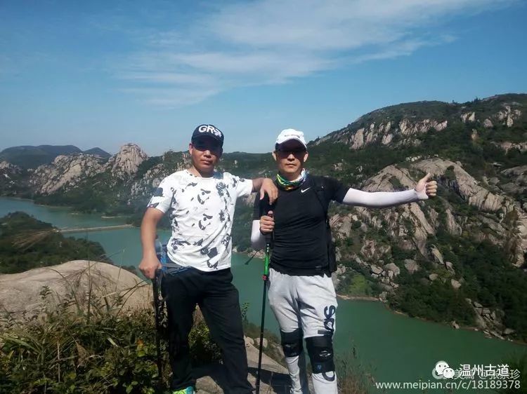 大罗山七尖尖尖通天，连绵而行山色无边