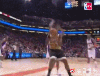 可能有球迷会说是小托马斯,内特-罗宾逊,小土豆韦伯……这些人都没有