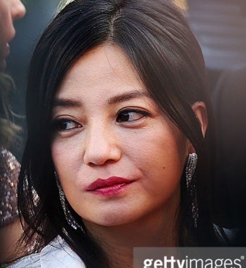 同为30岁熟龄肌!与王子文外网未修图,美肌大P