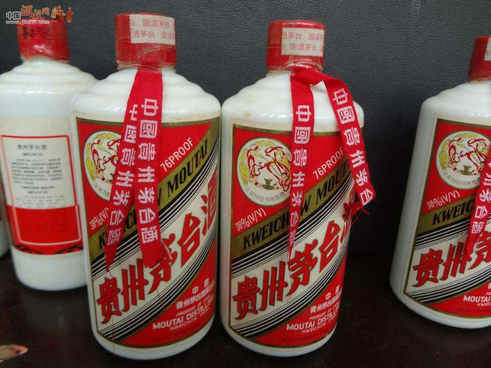 贵州茅台进入\