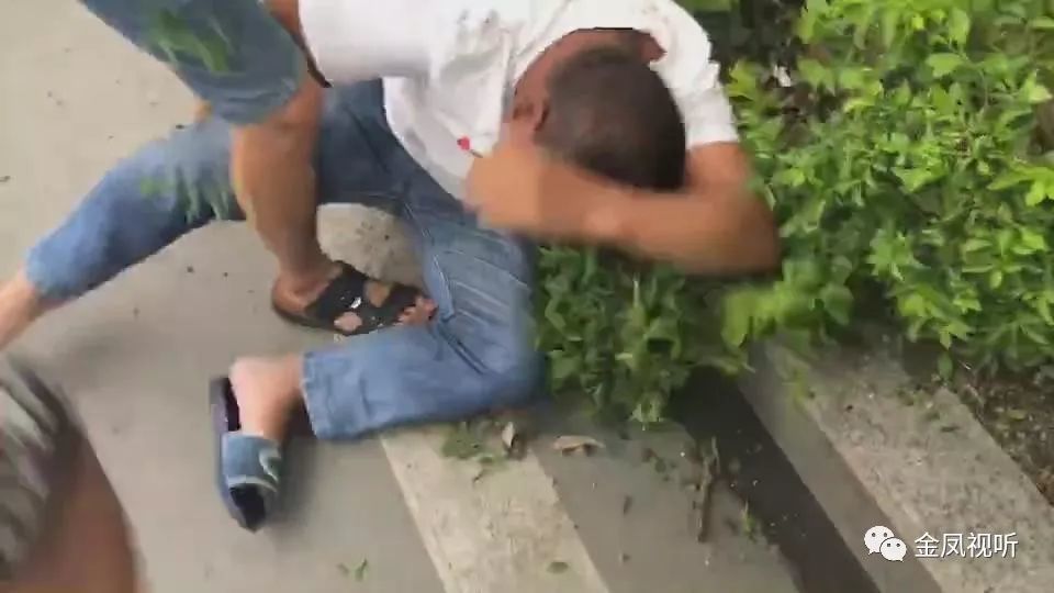 一男子涉嫌猥亵儿童,揭阳警方正在处理