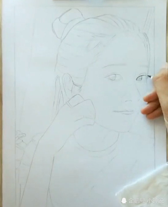 抖音女孩素描绘画作品火了,看完整个过程后,网友:最美