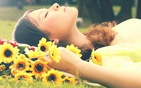 解读已婚妇女梦见死去亲人的深层含义，心理与文化的双重探索