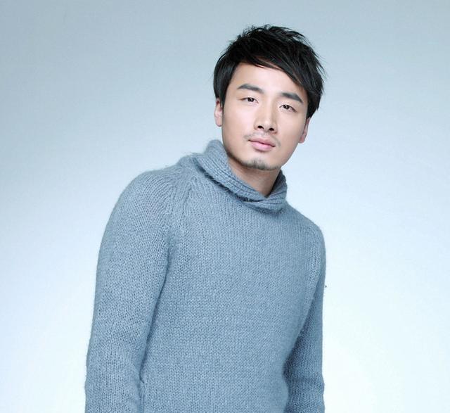 张枫,出生于浙江绍兴,中国影视男演员.