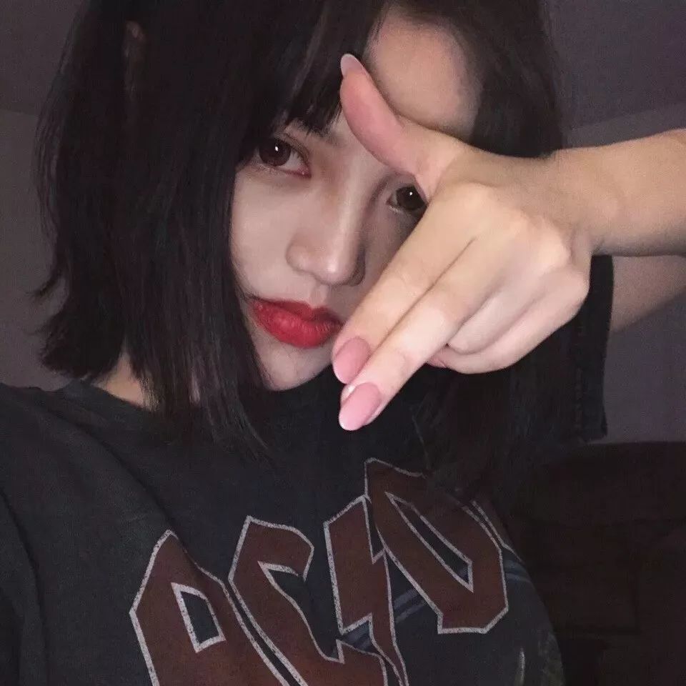 女生说"滚"和"滚滚滚"的含义?不知道的难怪你单身呢!