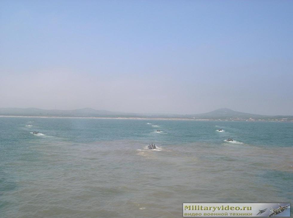 中俄军演10年对比:中国装备全面反超_腾讯网触