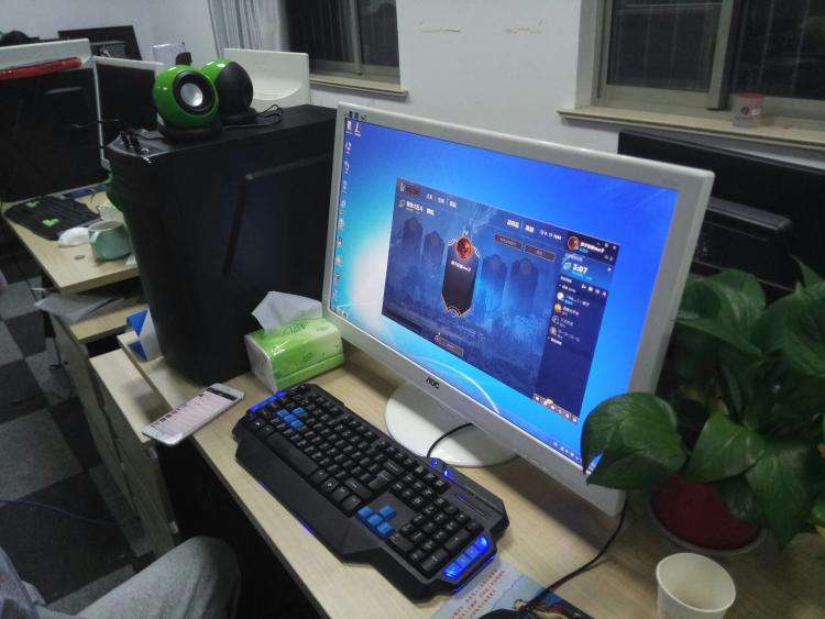 网吧"低价"甩卖电脑,实际上非常暴利,卖一台能赚几百块