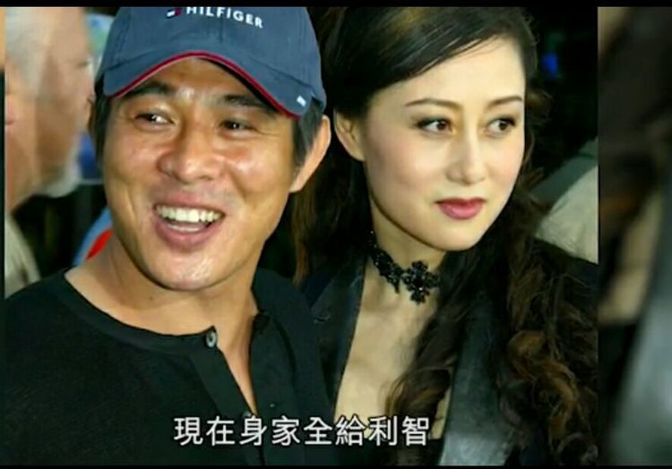 利智曾被赌王,千亿大亨追求,李连杰独受青睐因其愿付出全部