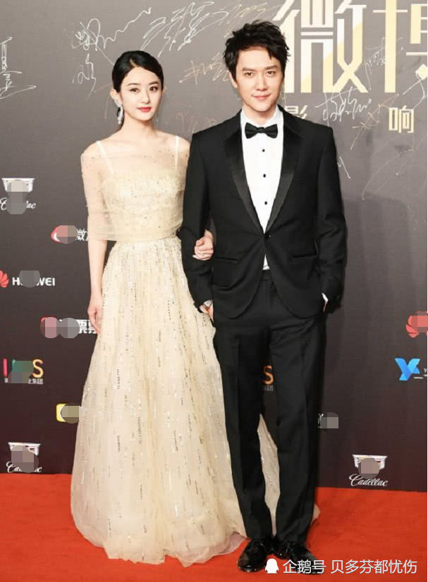 在娱乐圈内,被称为美女的不在少数,迪丽热巴被评为金鹰女神,杨幂也有