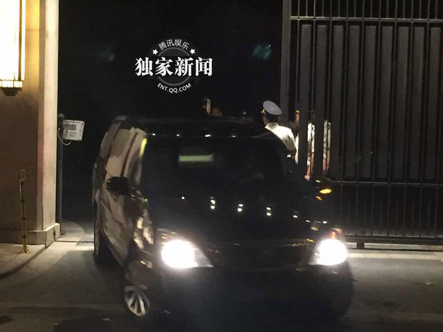 乔任梁遗体被送往殡仪馆 当地忽降大雨