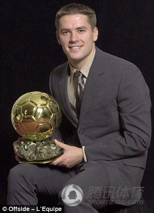 21世纪金球奖:C罗PK梅西 难忘卡卡