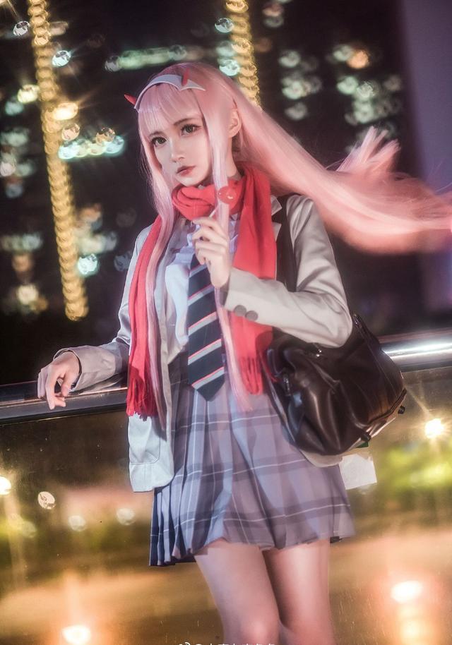 02ed常服cos:如果我们被分开了呢?我会去接你