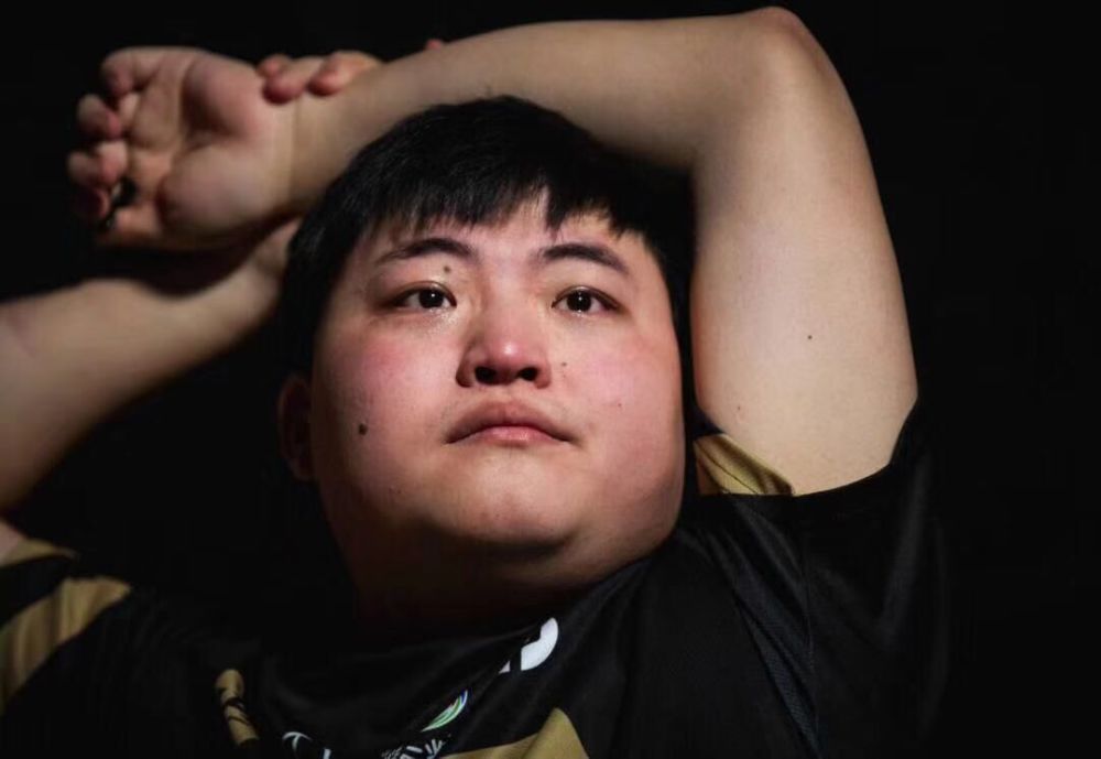 rng,五五开,uzi,uzi小说,LOL