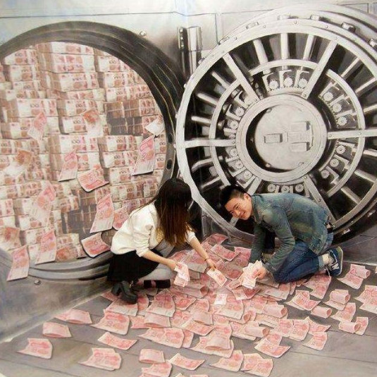 如果从银行取走一亿现金,银行会怎么对待?说出来你都不敢相信