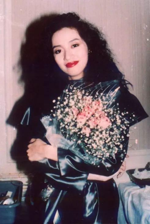 "最美黄蓉"翁美玲与梅艳芳曾陷