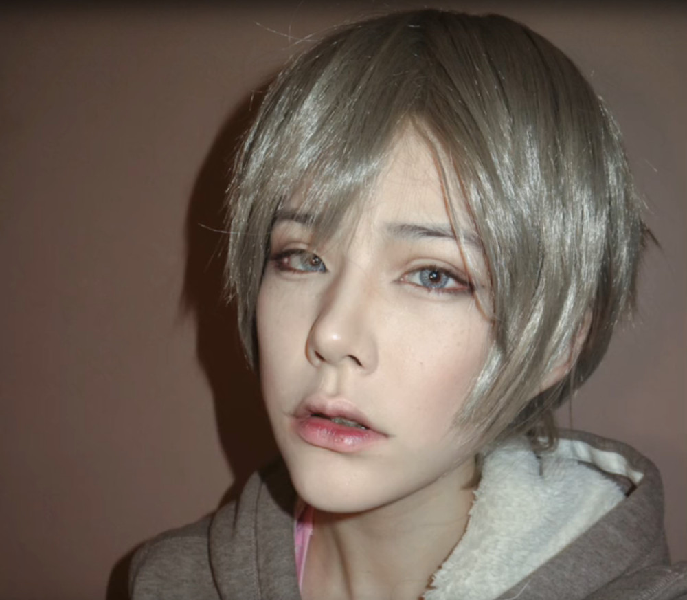 现场演示cos化妆全过程,画面太美不忍直视,汗毛看的一