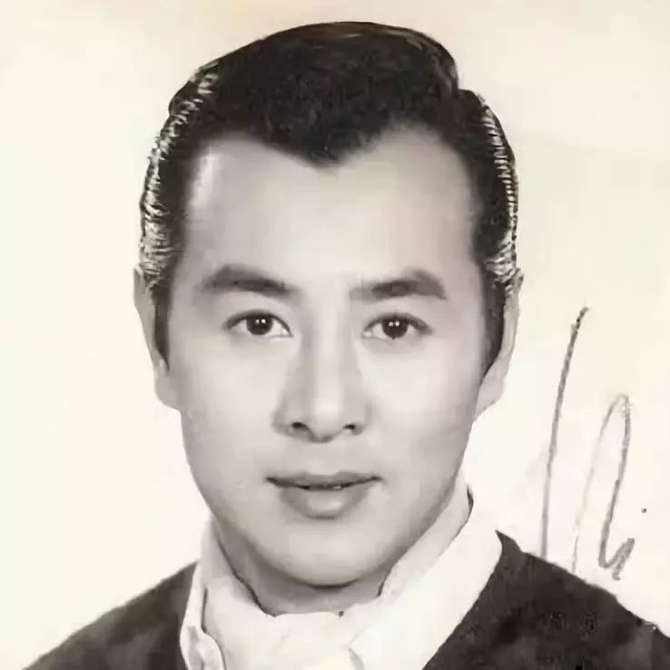 资深演员江汉(原名姜永明)12月7日在疗养院离世,享年78岁.