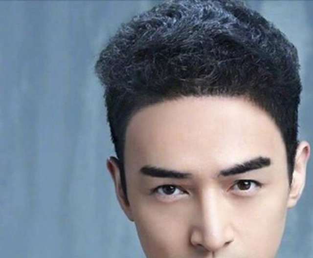 男星欲挑战小吴的眉毛?"小吴"是谁?他凭什么能走红娱乐圈?