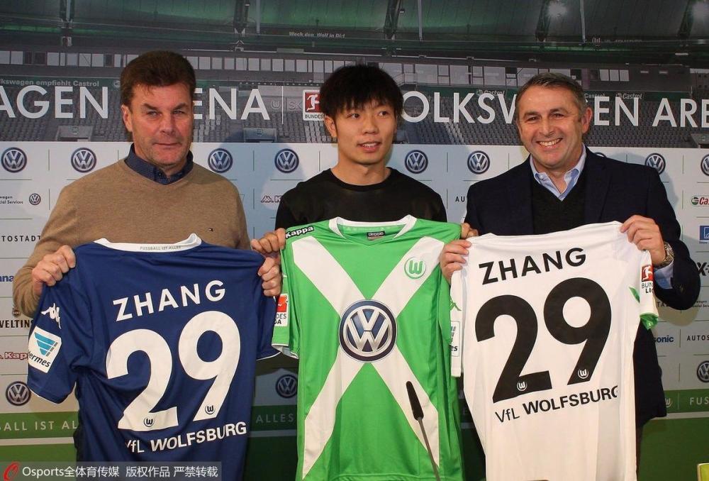 国脚留洋史:一人曾获世界足球先生提名_学生时