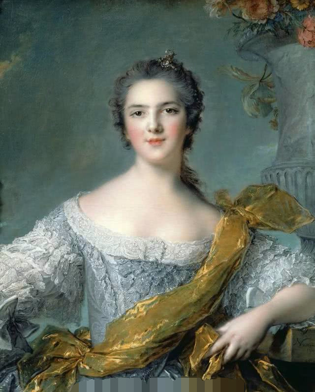 为什么西方油画里的女神维纳斯总是充满美感?原来是这么回事!