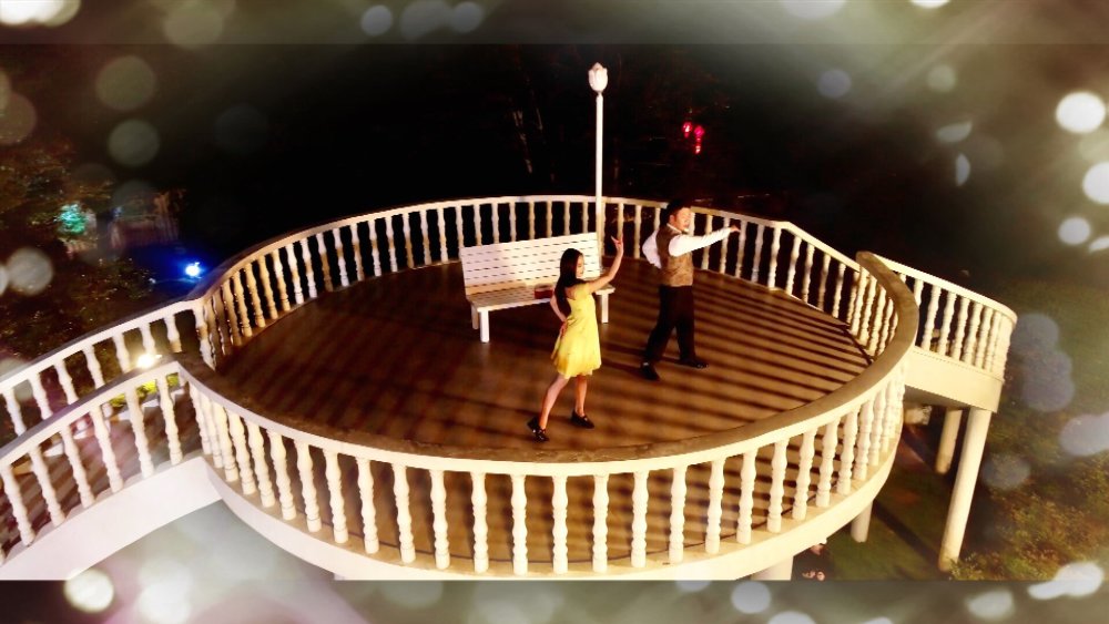 周洁琼《快乐大本营》再秀舞技 携杜海涛共舞