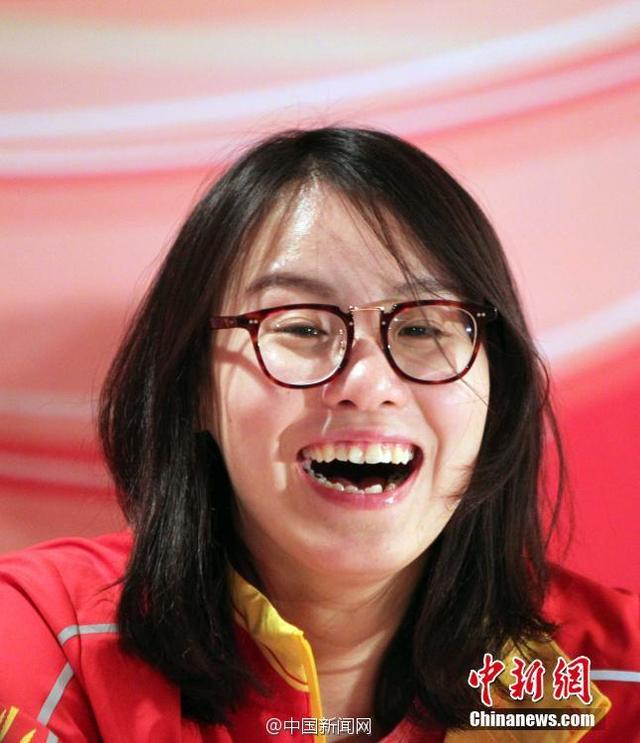 明星航班信息被公然叫卖:孙杨30元 买傅园慧送