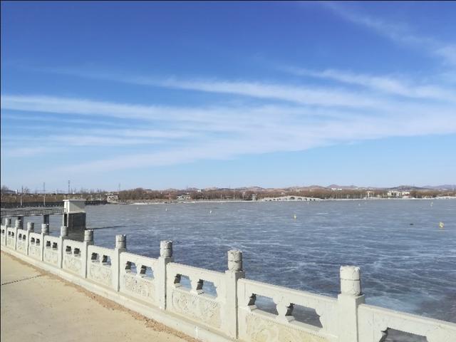 阜新松花湖冬季的风景