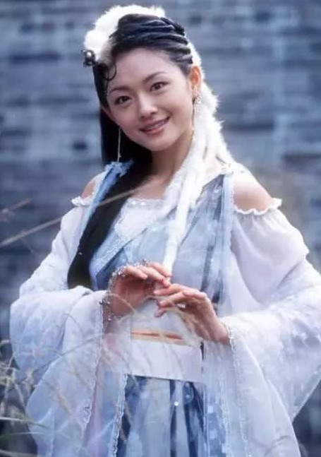 四个版本的聂小倩造型:刘亦菲和王祖贤经典,而杨幂才是最意外的