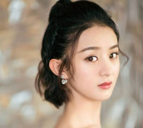 齐肩发女生这么扎头发，可爱又时髦，第四款特别减龄!