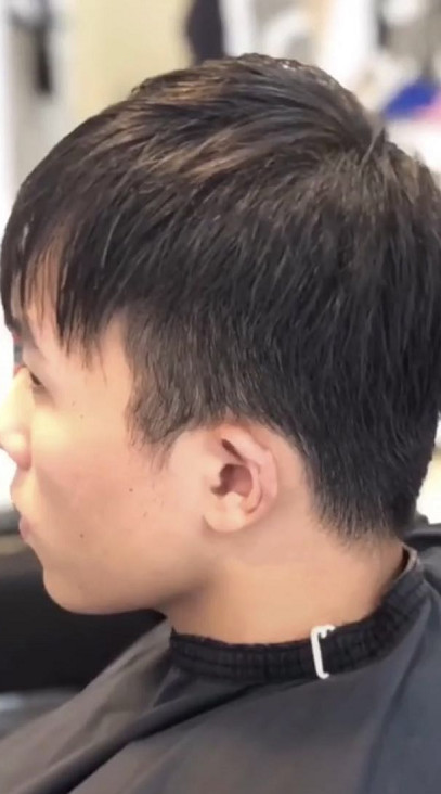 抖音,小哥哥,锡纸烫,发型,颜值